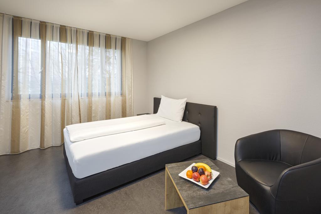 Aparthotel-Aarau-West Swiss Quality Oberentfelden Extérieur photo